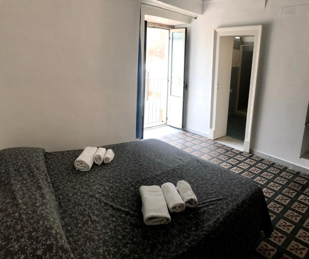 S3 Home Catania Bagian luar foto